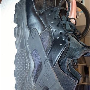 Nike Huaraches size 12